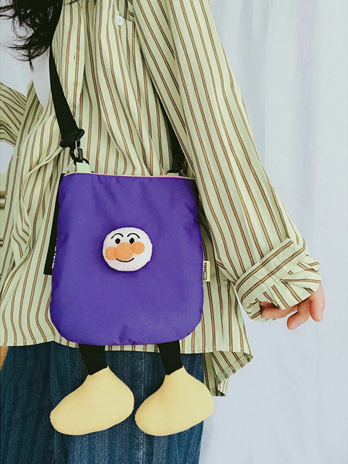 Y2K Cartoon Doll Crossbody Bag - Cute 90s Aesthetic Accessory for Summer Outfits & Grunge Style